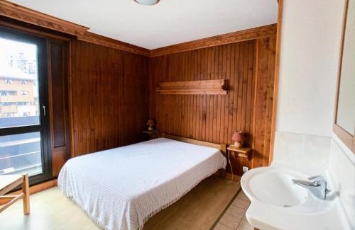 Val Claret Apartment | Top-Rated Résidence Grand Tichot A: Family-Friendly Retreat