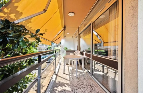 Saint-Laurent-du-Var Apartment | Comfortable Studio at Résidence Héliotel Marine - Oceanfront Stay