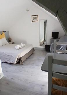 La Celle-sous-Gouzon Hotel | Résidence hôtelière La Source du Mont