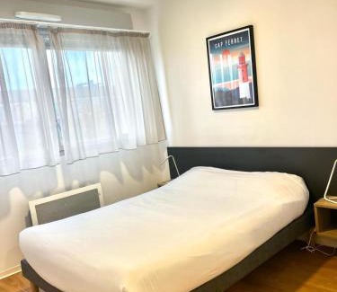 Libourne Apartment | Family-Friendly Stay at Résidence Hôtelière Le Prado