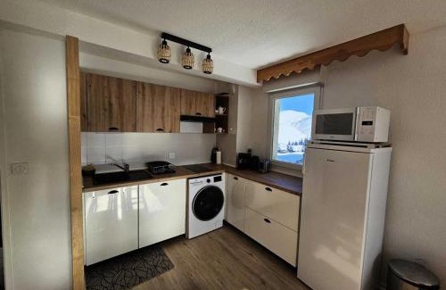 Peyragudes Apartment | Ideal Résidence Hauts De Peyragudes for Family Getaways