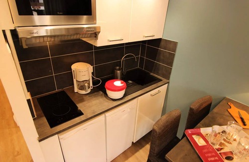 Val-Thorens Apartment | Comfortable Studio at Residence Hauts De Chaviere for 3
