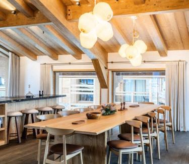 Le Praz Ski Chalet | Family-Friendly Résidence Irbis - Chalets for 10 Guests