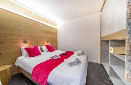Montricher-Albanne Apartment | Relaxing Résidence Kocoon Les Karellis with Pool & Spa