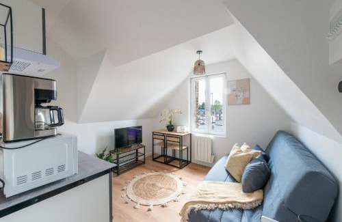 Cambrai Apartment | Discover Résidence Kyjay: Top-Rated Comfort Awaits