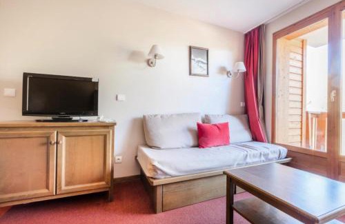 Les Claux Apartment | Explore Résidence L'Albane: Ideal for Families & Pets