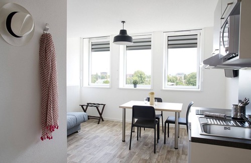 Kable Apartment | Discover Résidence La Canopée: Family-Friendly Retreat