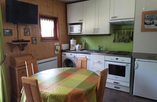 Valloire Apartment | Guest Rated 10/10 at Résidence La Croix Du Sud Studios