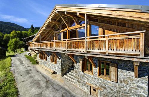 La Cote-d'Arbroz Ski Chalet | Discover Résidence La Ferme De Marie - Family-Friendly Chalets