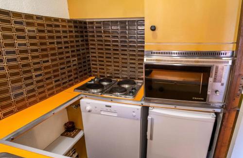 Les Orres Apartment | Family-Friendly Residence Le Belvedere - Ideal Studio Retreat