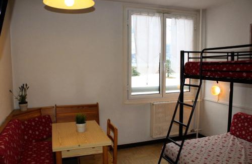 Saint-Etienne-en-Devoluy Apartment | Discover Résidence Le Bois D'Aurouze - Family Studio Retreat