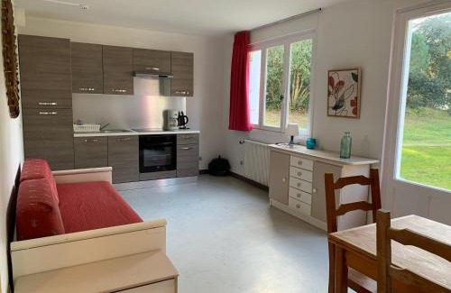 Saint-Pierre-d'Oleron Apartment | Beautiful Les Salines Oléron: Oceanfront & Pet Friendly