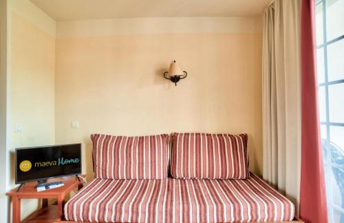 Uhart-Cize Apartment | Explore Résidence Le Parc d'Arradoy - Family-Friendly Retreat