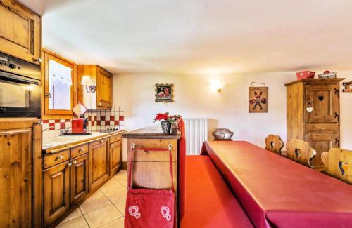 Meribel Village Apartment | Elegant Résidence Les Fermes de Méribel with Pool Access