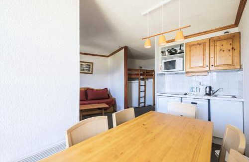 Eclose-Ouest Apartment | Discover Résidence Les Horizons d'Huez - Family-Friendly Retreat