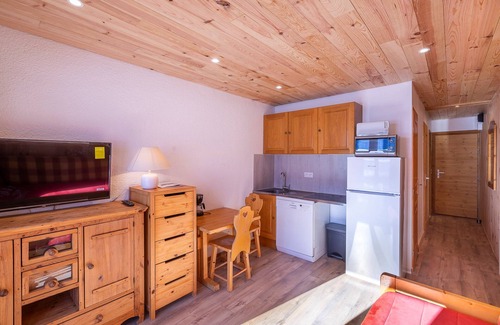 Meribel-Mottaret House | Discover Résidence Les Provères: Family-Friendly Getaway
