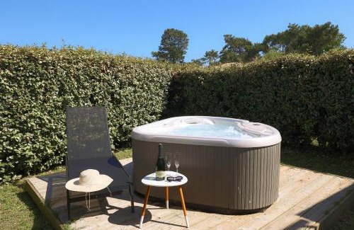Cap-Ferret Apartment | Luxury Stay at Résidence Les Suites Du Ferret - Pet Friendly