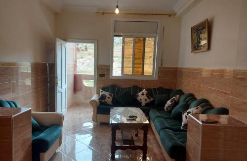 Izemmouren Apartment | Pet-Friendly Résidence Mahjoub with Guest Rated 9.5/10