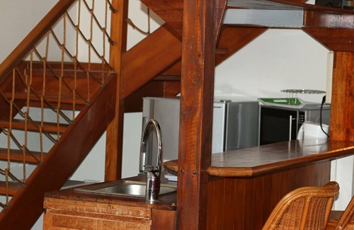 Noumea Apartment | Pet-Friendly Résidence Marina Beach with Oceanfront Views