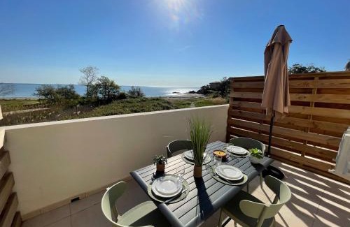 Bravone Apartment | Seaside Escape at Résidence Marina Di Bravone with Pool