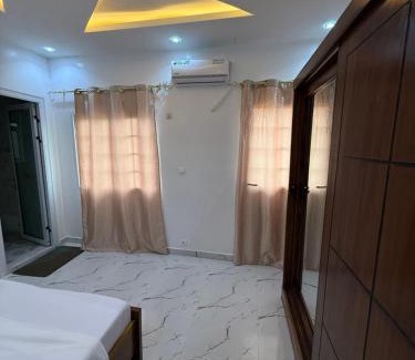 Thies Apartment | Family-Friendly Résidence Mounir with Great Guest Ratings