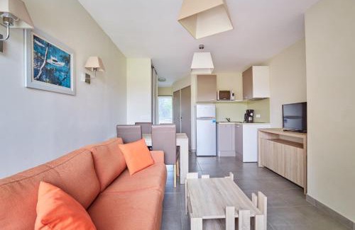 Salleles-d'Aude Apartment | Relaxing Stay at Résidence Odalys Côté Canal with Pool