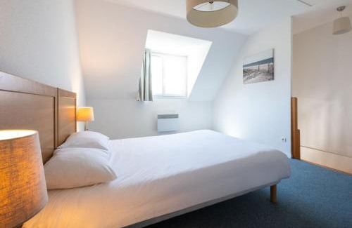 Crozon Resort | Oceanfront Residence Odalys Horizon Morgat with Pool Access