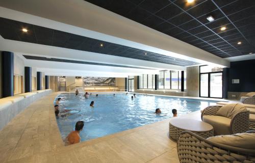 Eclose-Est Apartment | Inviting Stay at Résidence Prestige Odalys l'Éclose - Pet Friendly