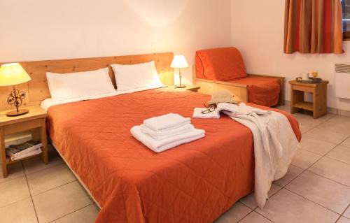 Evian-les-Bains Resort | Cozy Résidence Odalys Les Chalets d'Evian with Pool Access