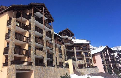 Montgenevre Apartment | Family-Friendly Résidence Palathium: 2 Bedrooms for 6 Guests