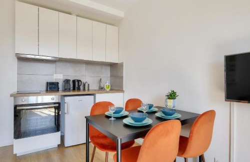 Petit-Ivry Apartment | Comfortable Stay at Cosy Residence Paris Sud - 8.3/10 Rated