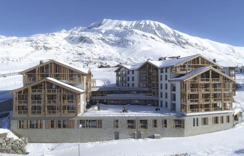 Bergers Resort | Explore Résidence Phoenix B: Family-Friendly with Pool Access
