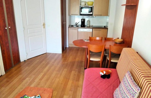 La Mongie Hotel | Comfortable Stay at Résidence Pic Du Midi for 4 Guests