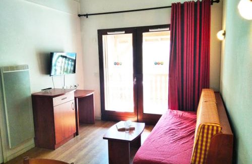La Mongie Hotel | Relax at Résidence Pic Du Midi – Family-Friendly Retreat