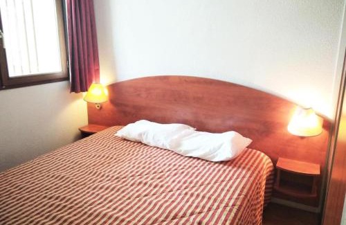La Mongie Hotel | Family-Friendly Résidence Pic Du Midi with Pool & Pet Access
