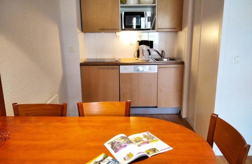 La Mongie Hotel | Cozy Résidence Pic Du Midi with Pool & Pet-Friendly Options