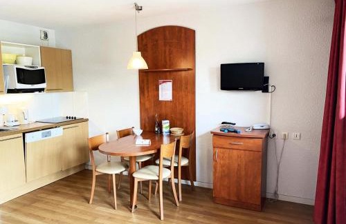 La Mongie Hotel | Pet-Friendly Résidence Pic Du Midi Studio for 4 Guests