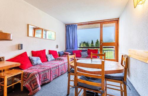 Arc-1800 Apartment | Family-Friendly Résidence Pierra Menta with Top Amenities