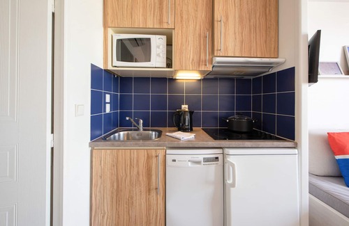 Antibes City Centre House | Elegant Résidence Pierre & Vacances Premium Port-Prestige