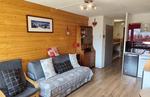 Les Deux Alpes Apartment | Discover Résidence Plein Sud: Ski In, Spa & Pet-Friendly