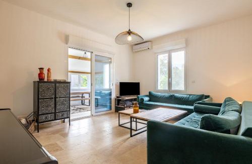 Moriani-Plage House | Ocean View Retreat at Résidence Poggiole - Rated 9/10