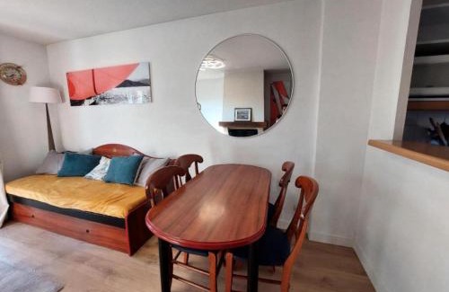 Port Guillaume Apartment | Inviting Résidence Port Guillaume with Pool and Hot Tub