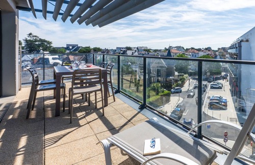 Pornichet House | Cozy Oceanfront Stay at Résidence Prestige Odalys de La Plage