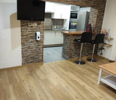 Koenigshoffen Est Apartment | Family-Friendly Stay at Résidence Romains - Rated 8/10