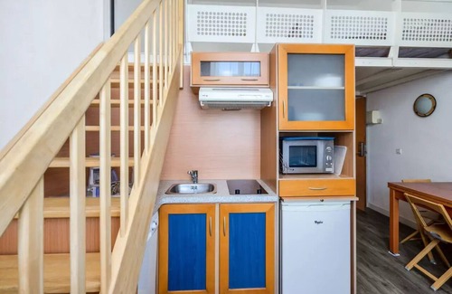 Le Croisic Apartment | Budget-Friendly Résidence Saint Goustan with Ocean View