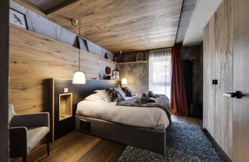 Tignes le Lac Ski Chalet | Explore Résidence Semper Vivens: Perfect for Families & Pets