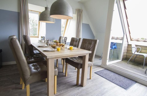 Midsland Apartment | Guest Rated: Résidence Terschelling 4 with Private Pool