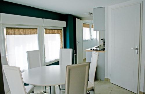 Cap d'Agde Apartment | Relax at Résidence Thalacap: Oceanfront with Pool Access