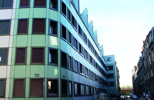 Quartier Pasteur Apartment | Pet-Friendly Résidence UXCO Omega with Great Guest Ratings