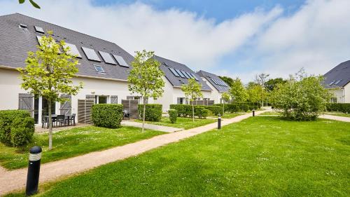 Auberville Resort | Relaxing Getaway at Vacancéole - Le Domaine de la Corniche